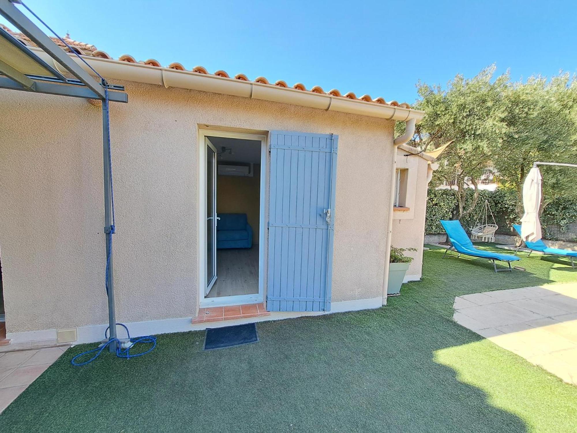 Chez J-jm Homestay Marseille